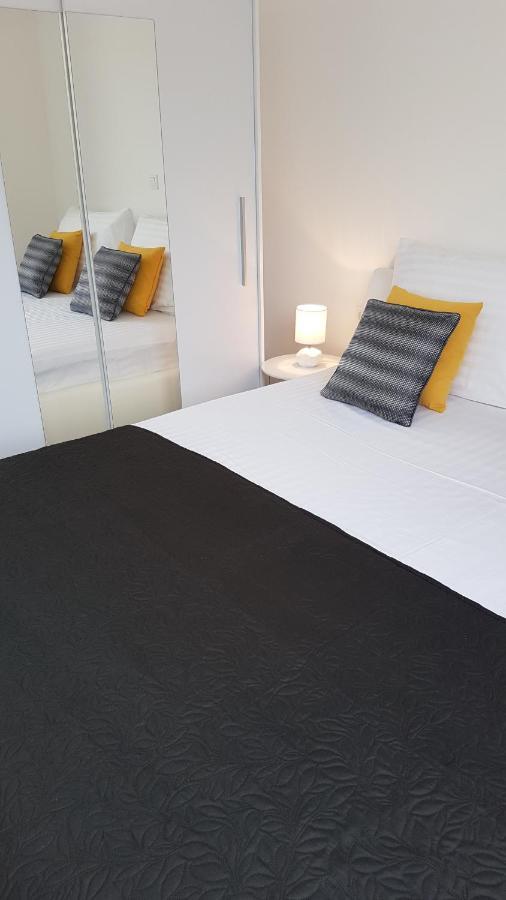Apartments4Friends Apartment Vlad โตรกีร์ ภายนอก รูปภาพ